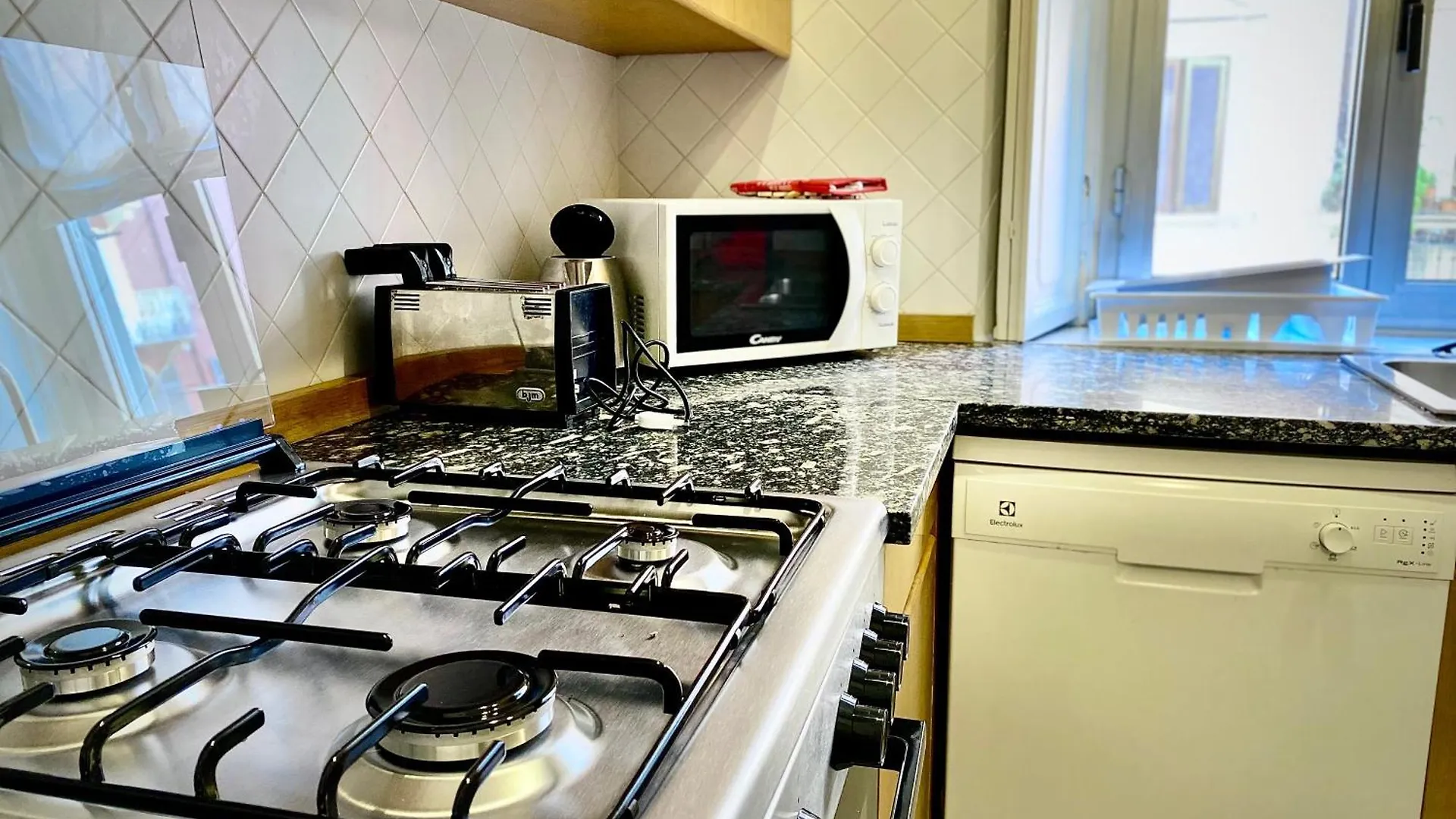 Conca Mary In The Heart Of Milan Apartment Italy